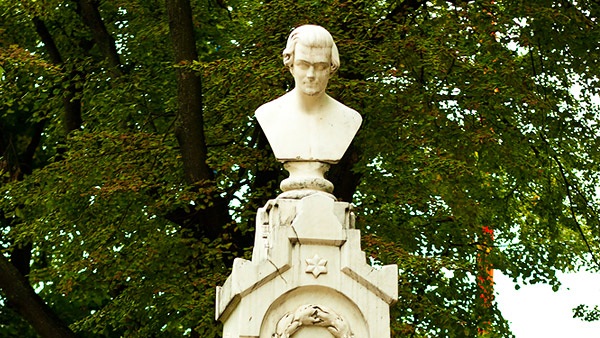 фото памятника Кольцову