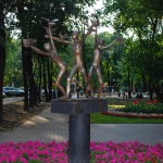 Памятник пионерам в парке "Орленок" в Воронеже фото