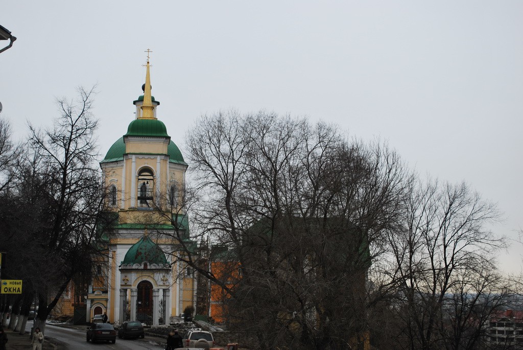 Воскресенский храм в Воронеже фото
