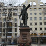 Памятник Петру 1 в Воронеже фото