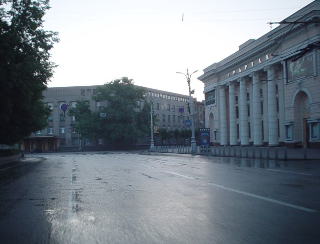 Площадь Ленина вид на кинотеатр в Воронеже фото
