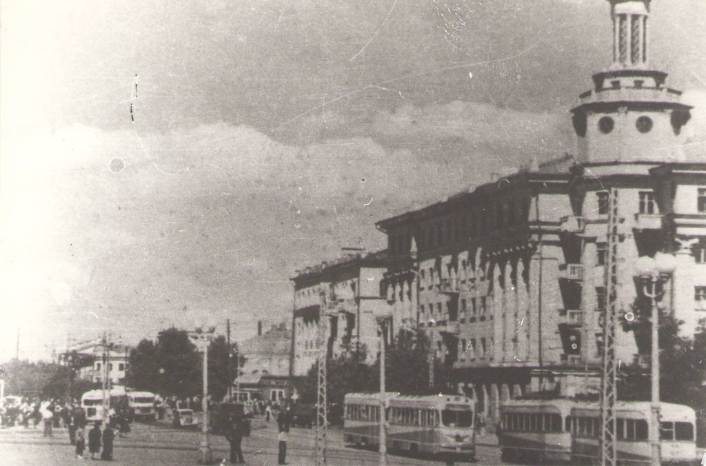 Площадь Ленина в 1950-е Воронежа фото