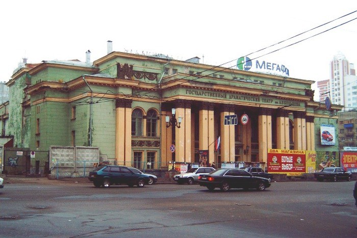 Старое здание драмтеатра в Воронеже фото