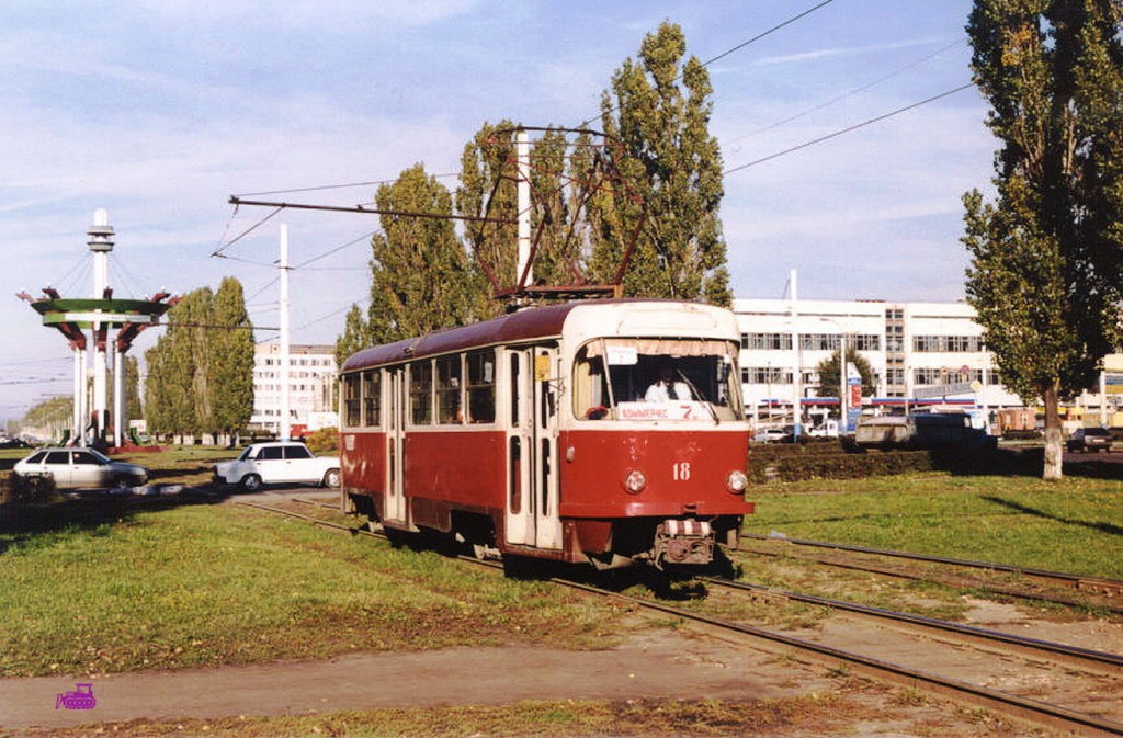 Трамвай на ул. Остужева в Воронеже фото