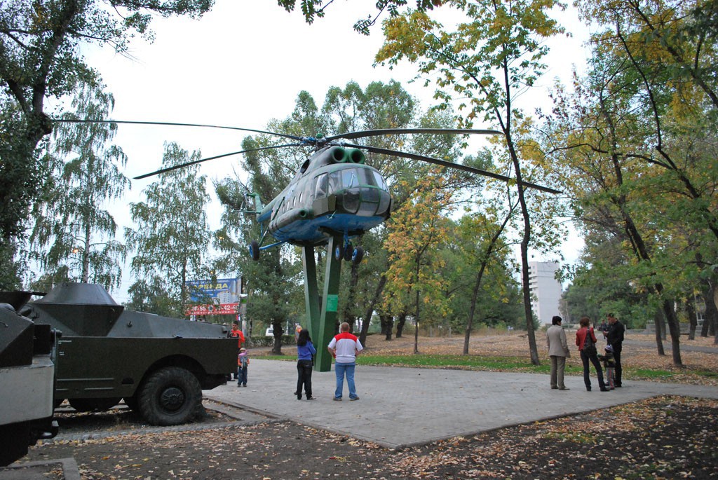 Вертолет в музее в Воронеже фото